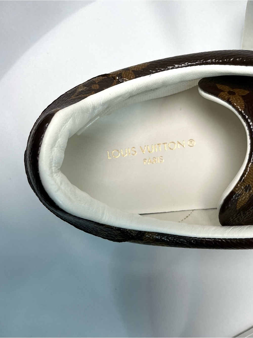 Louis Vuitton | Time Out Cacao Brown Monogram Canvas Low-Top Sneakers EU 39 - Picture 9 of 11